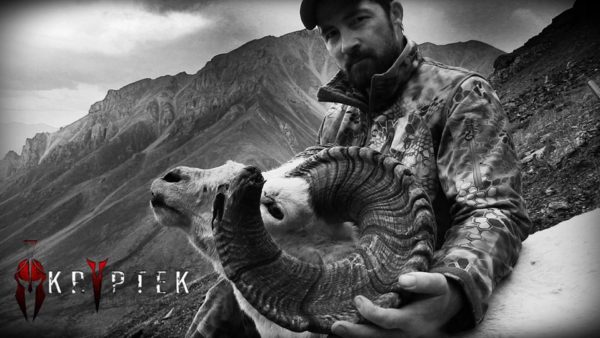 April/May 2013 issue of Eastmans' Hunting